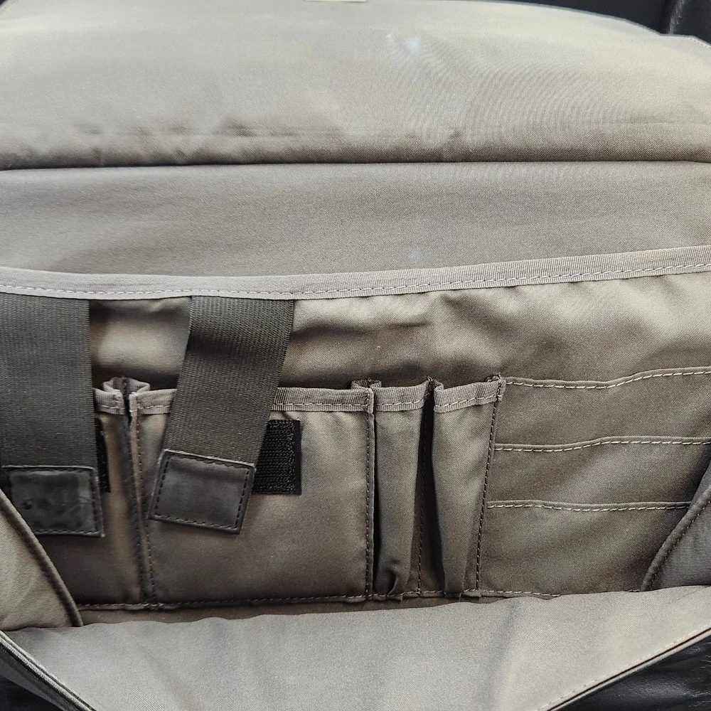 Samsonite Leather Laptop Briefcase 17